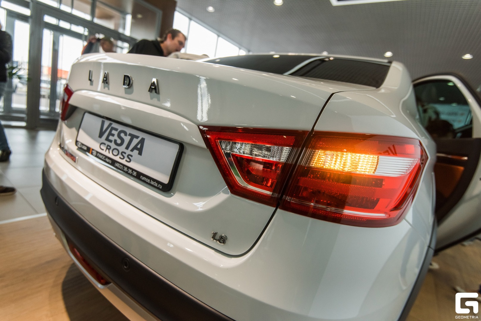LADA Vesta Cross - в продаже с 7 июня