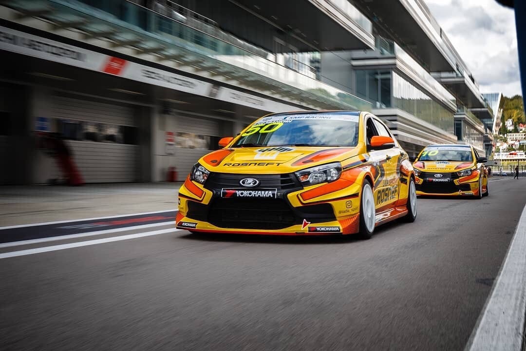 LADA Sport ROSNEFT завершила сезон победами в двух классах