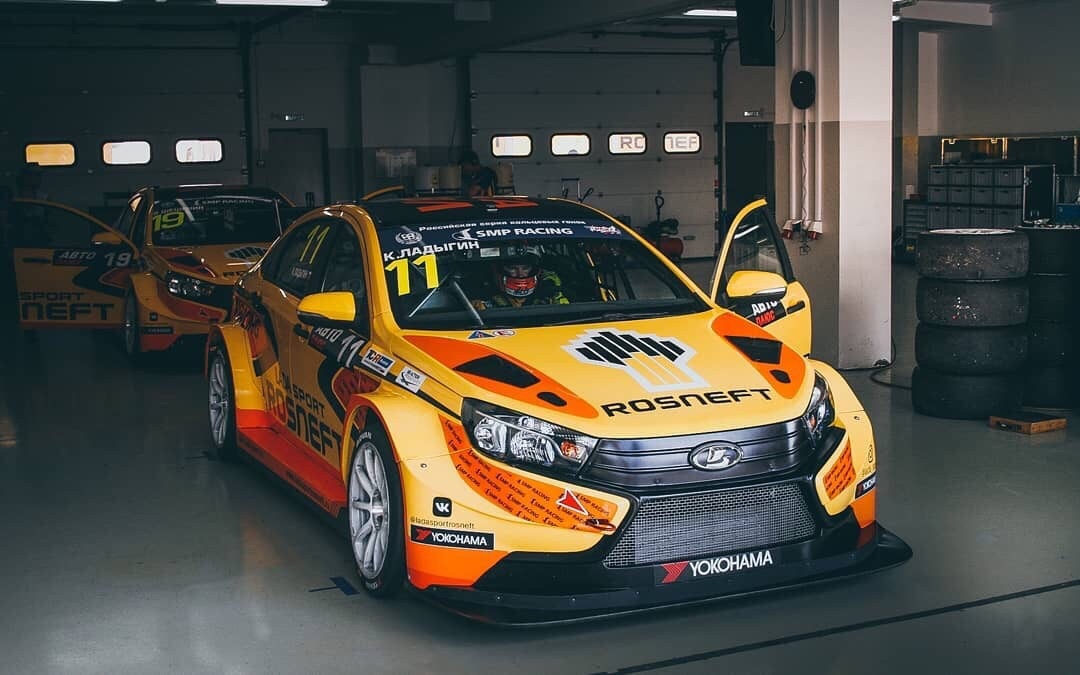 LADA Sport ROSNEFT завершила сезон победами в двух классах